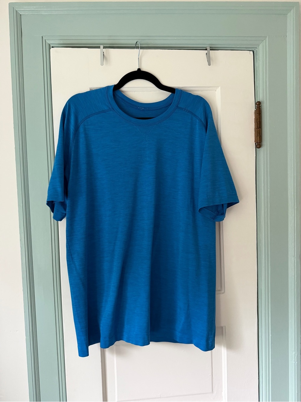 Lululemon Metal Vent Tech Tee